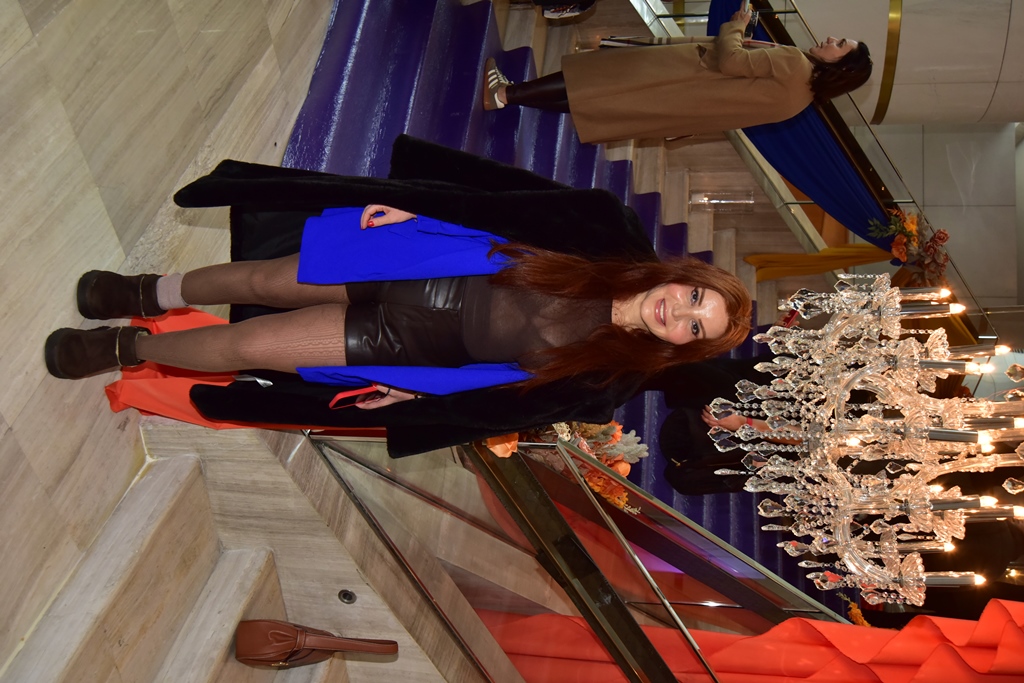 Bollywood I��lt�s�  Raffles �stanbul�u Sard� 